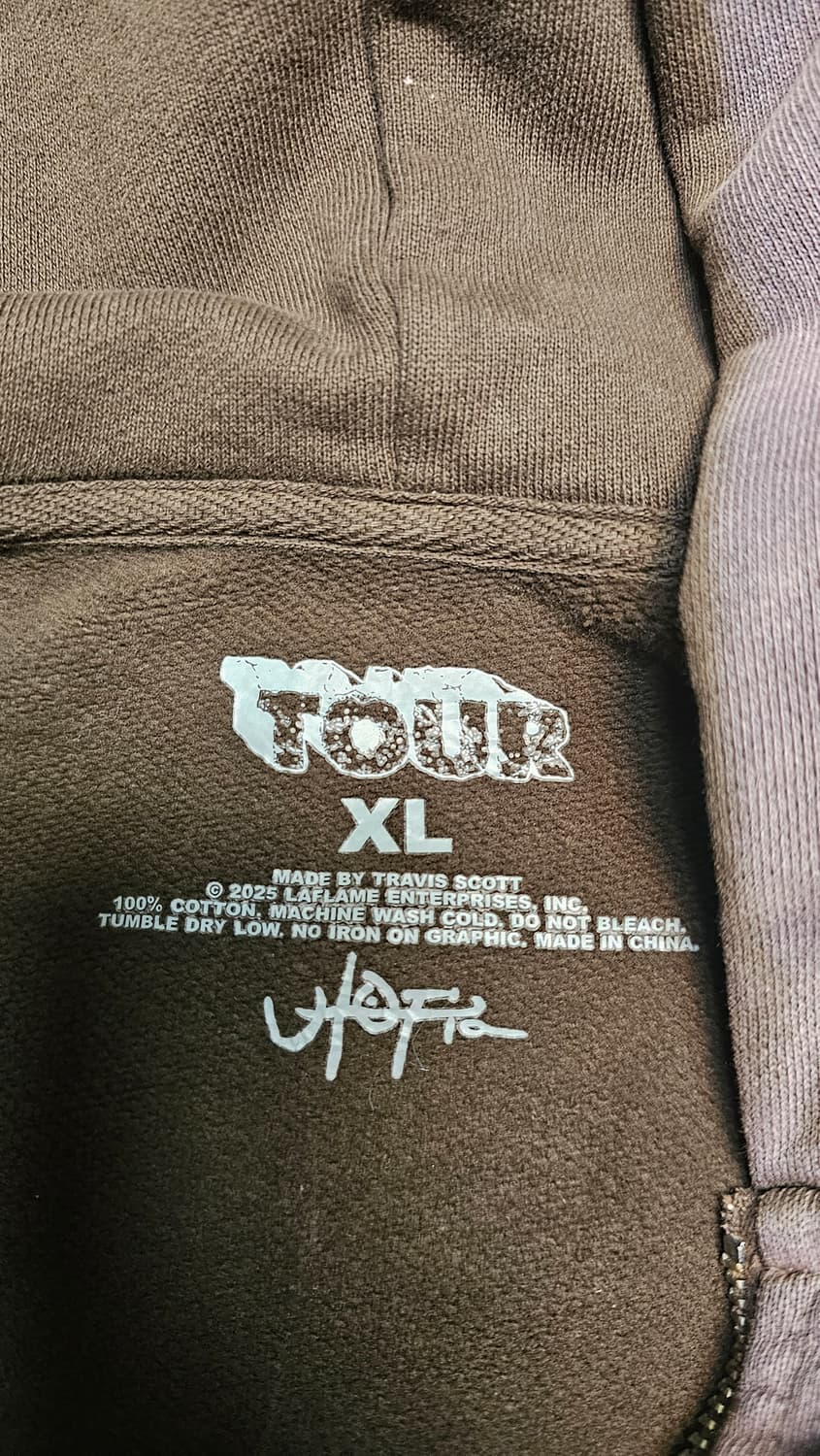 [새상품급] 트래비스 스캇 MD 후드 집업 XL 상품이미지3