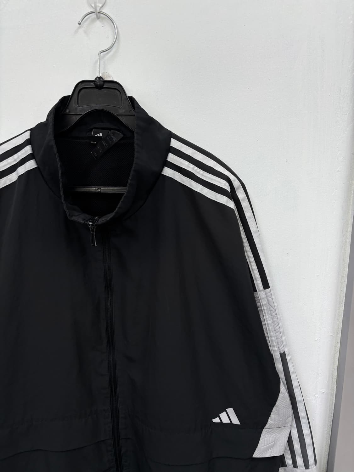 아디다스 바람막이 점퍼 상품이미지3