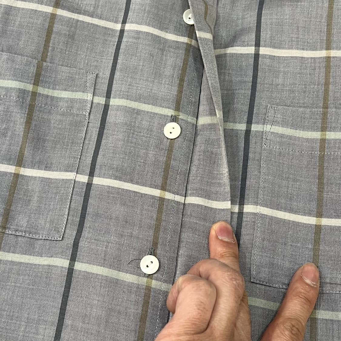  버버리 체크 히든버튼 하프 셔츠 y16377 상품이미지4