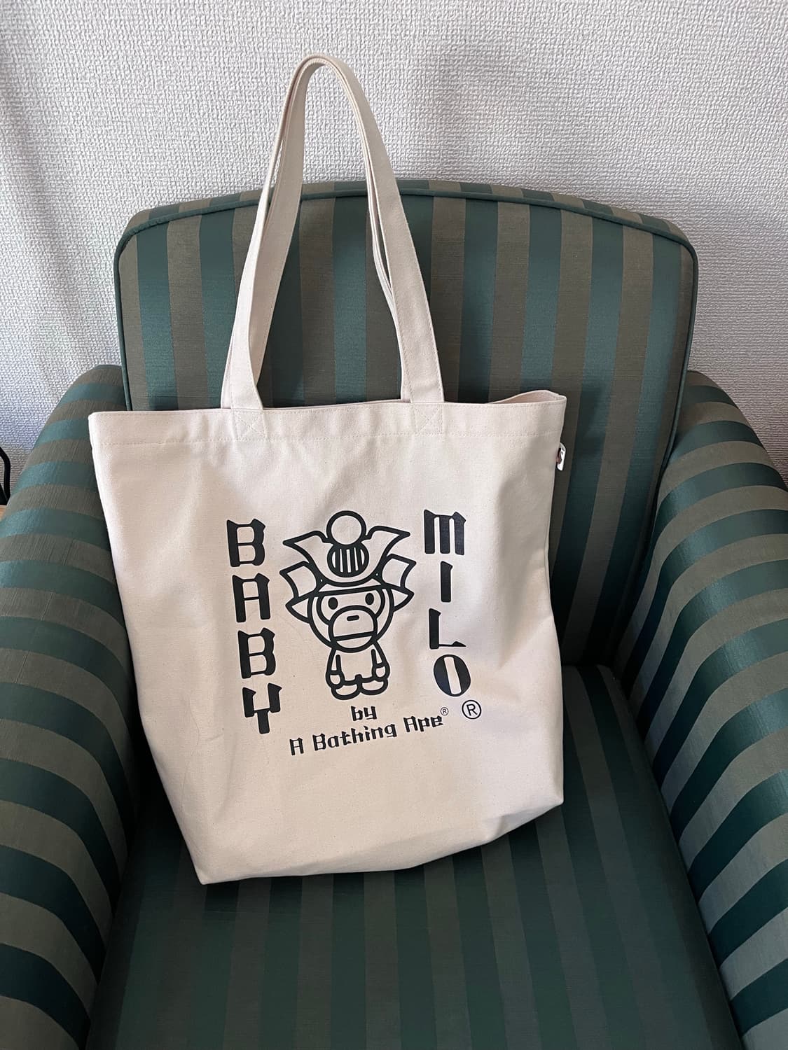 베이프 사무라이 마일로 캔버스 토트백 상품이미지1