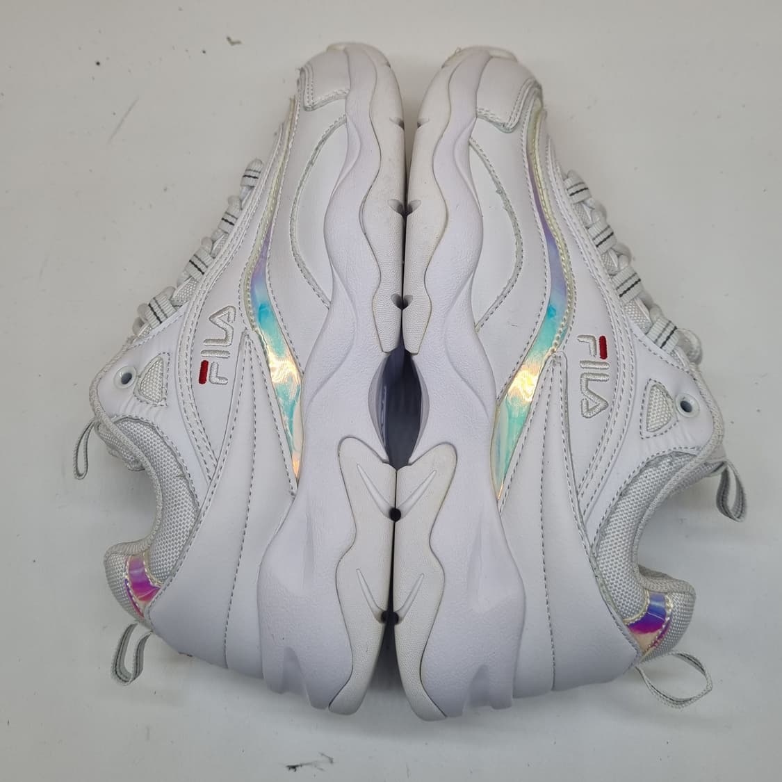 휠라 프리즘 홀로그램 운동화 245. 상품이미지5