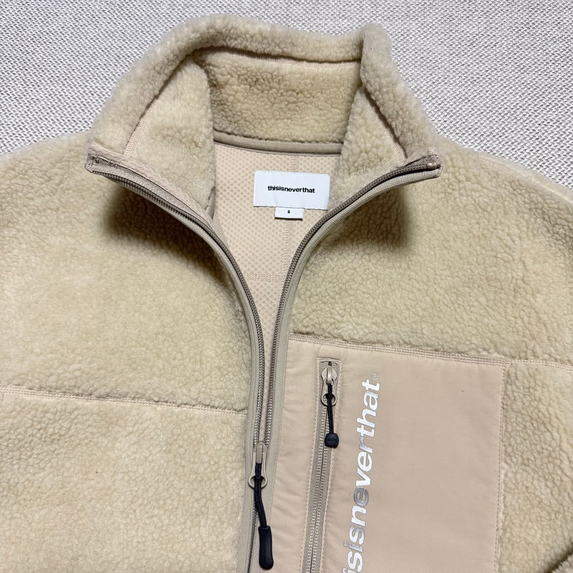 디스이즈네버댓 플리스 자켓 상품이미지2