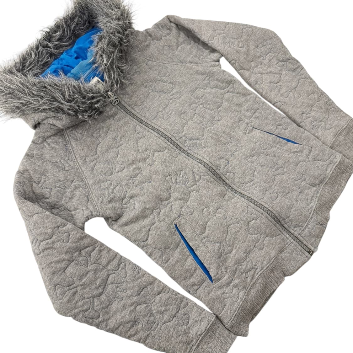 스투시 걸즈 스컬 패디드 퍼 자켓 그레이 상품이미지4