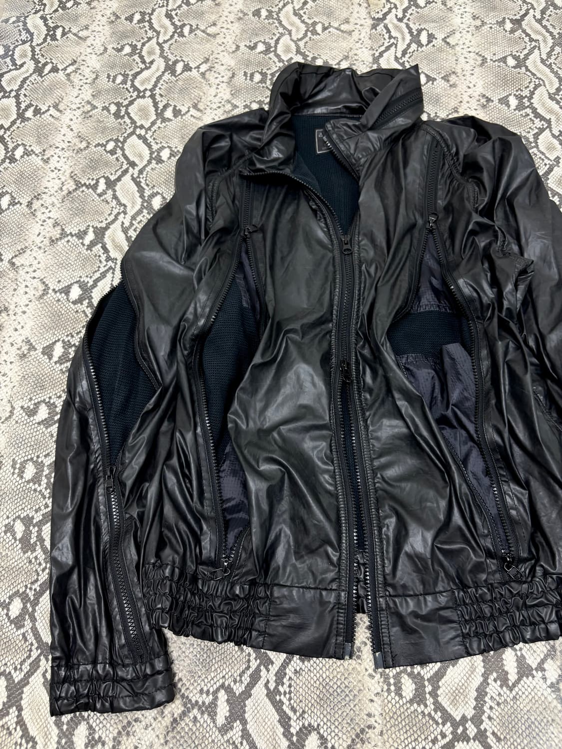 Rare Design Full Zipper Detail Black win 상품이미지5