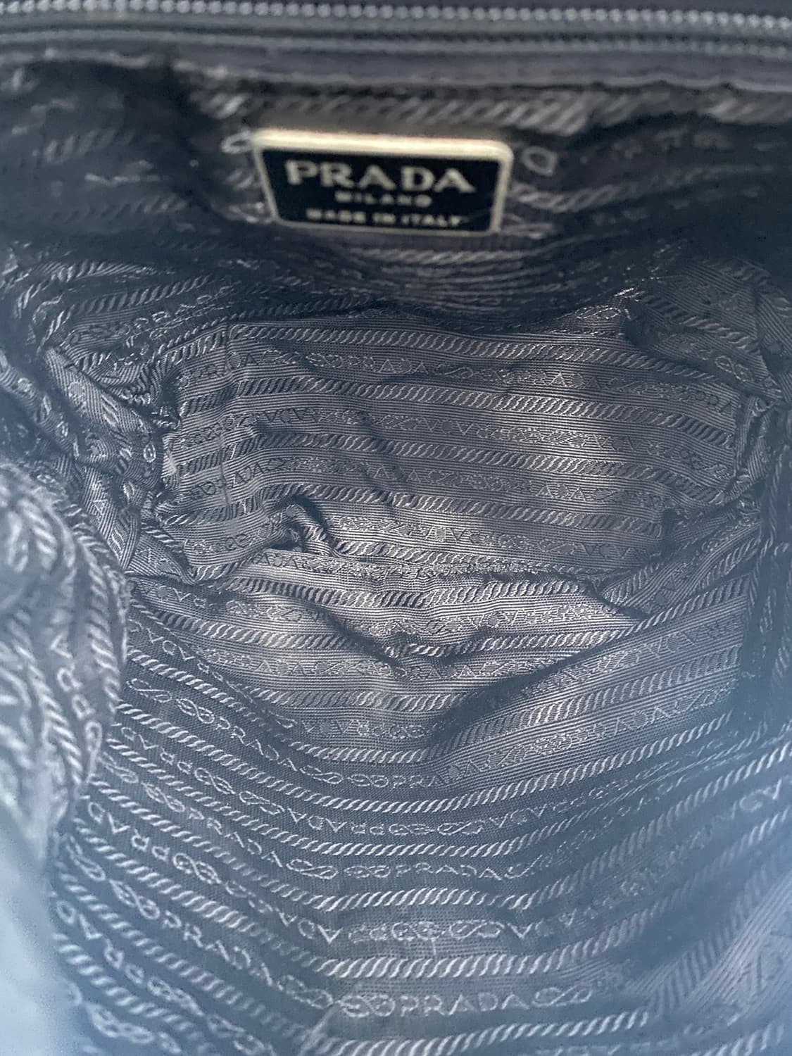 프라다 나일론 포코노 투포켓 스몰 백팩 상품이미지9