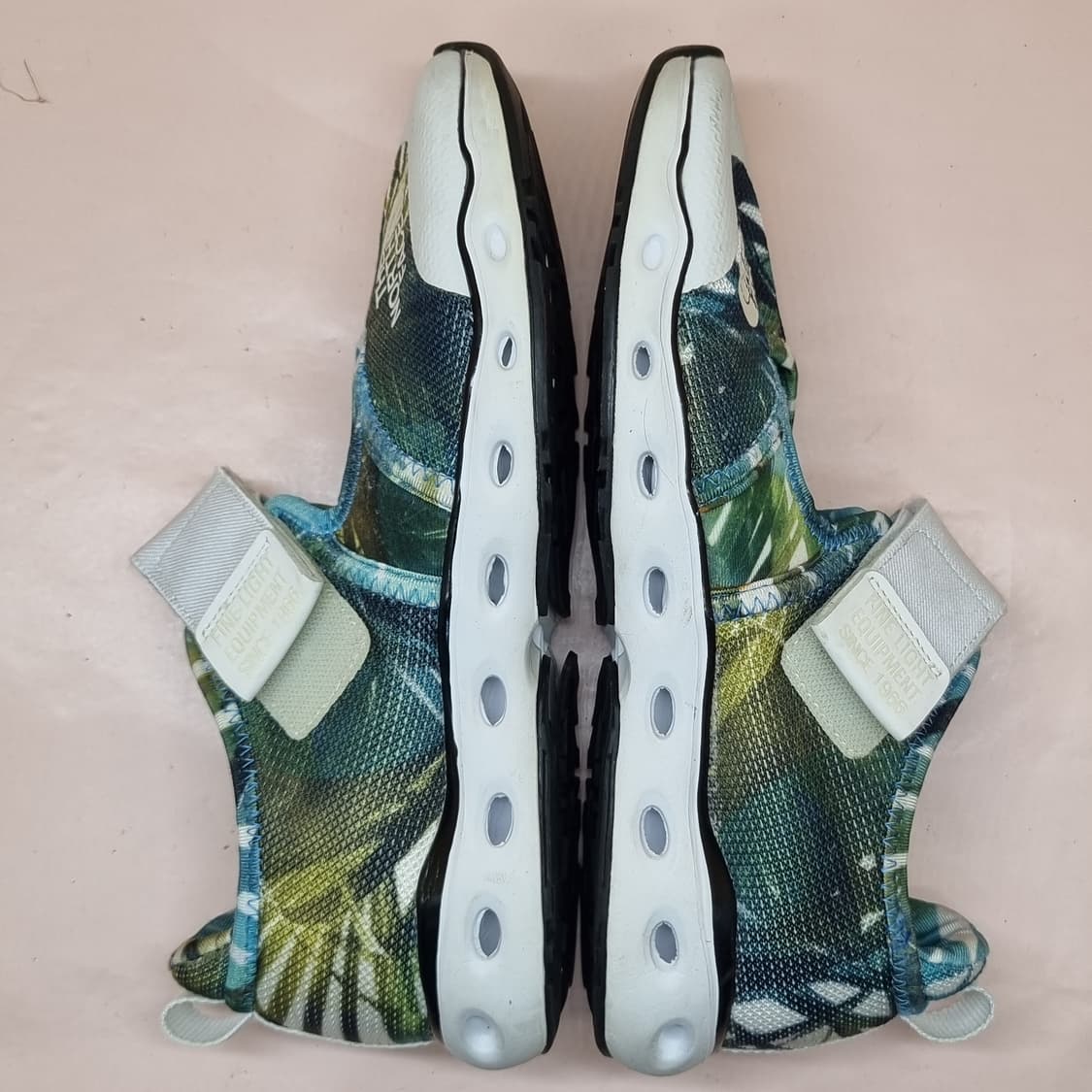 노스페이스 브리지튼 스포츠슈즈  240 상품이미지5