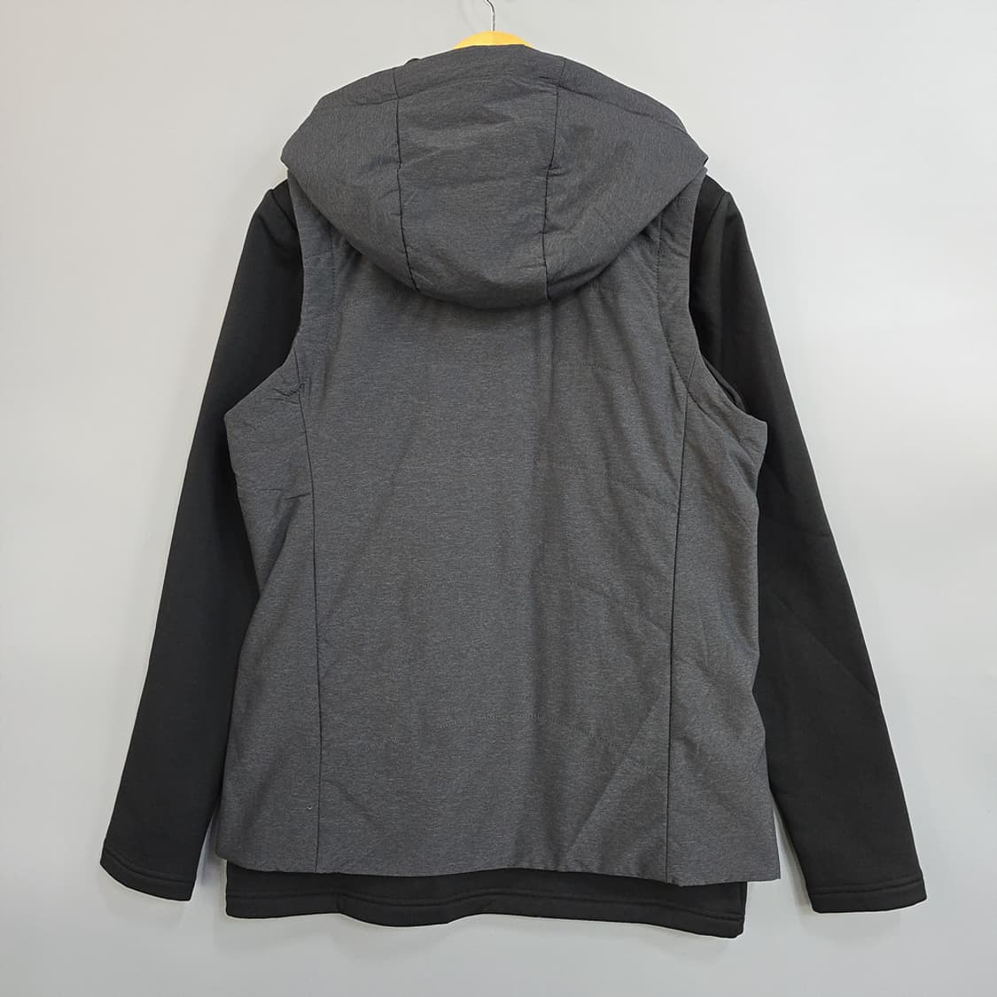 블랙야크(BLACKYAK) 여성 후드 조끼 집업 자켓 90 상품이미지4