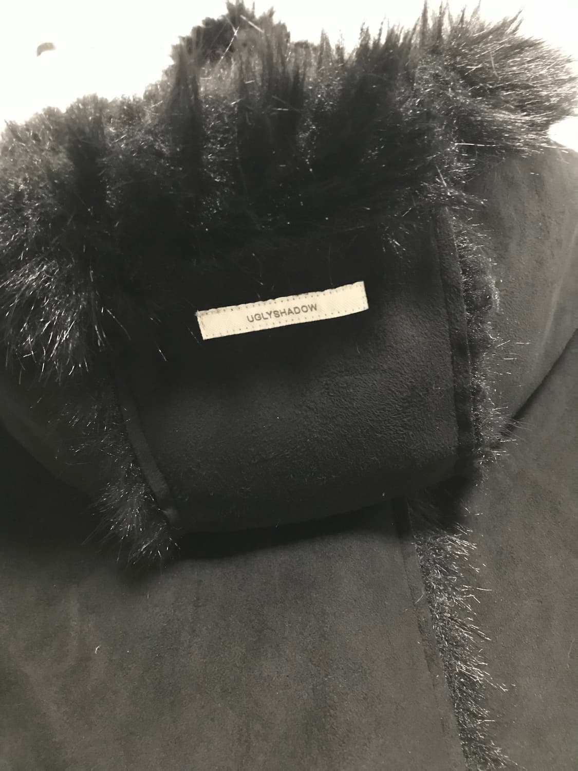 어글리쉐도우 리버시블 시어링 자켓 (블랙) 상품이미지3