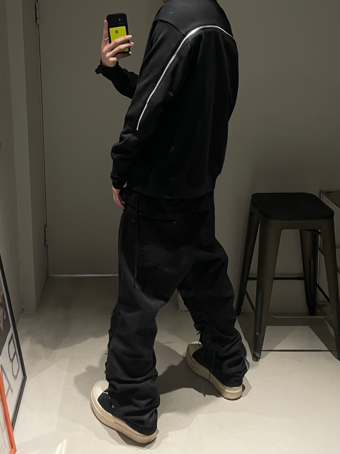 칼라파타르 지퍼 맨투맨 상품이미지1