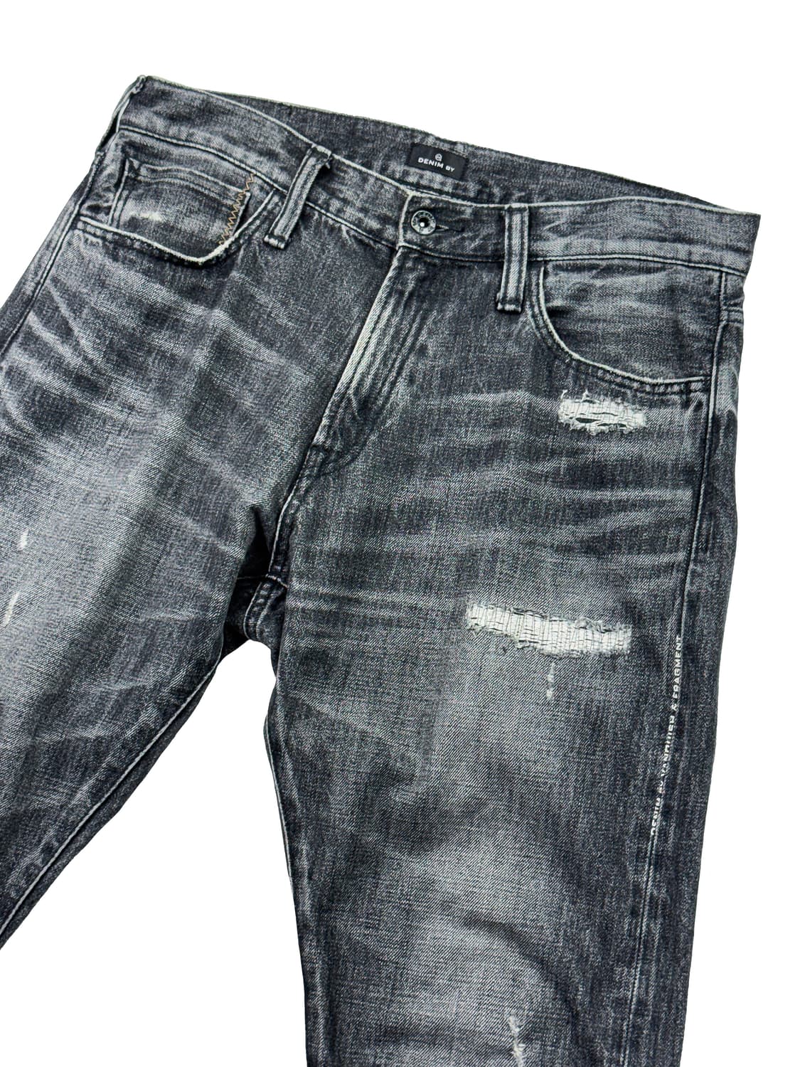 데님 바이 뱅퀴시 X 프라그먼트 테이퍼드 진 블랙 상품이미지3