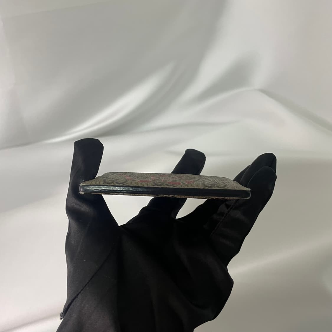 구찌 킹스네이크 카드지갑 GG수프림 단품 상품이미지8