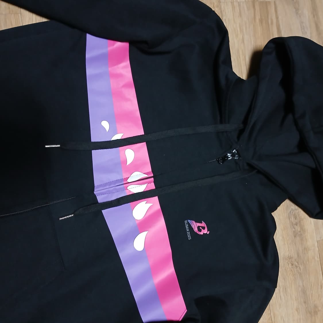 2025 부산이즈굿 동백꽃 후드집업 후디 굿즈 유니폼 상품이미지5