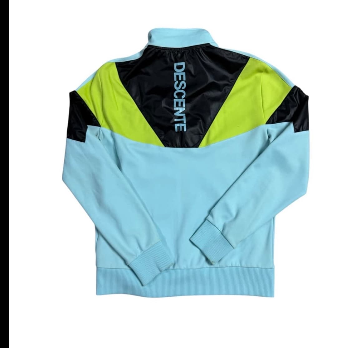 데상트 트랙탑 상품이미지3