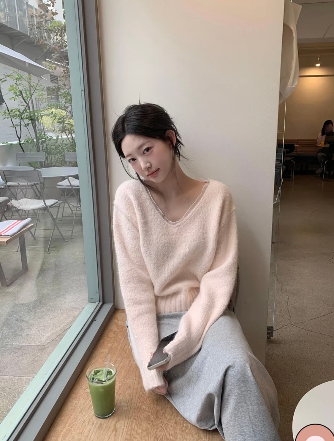 (새상품)제니오 윙스 브이 니트 상품이미지4