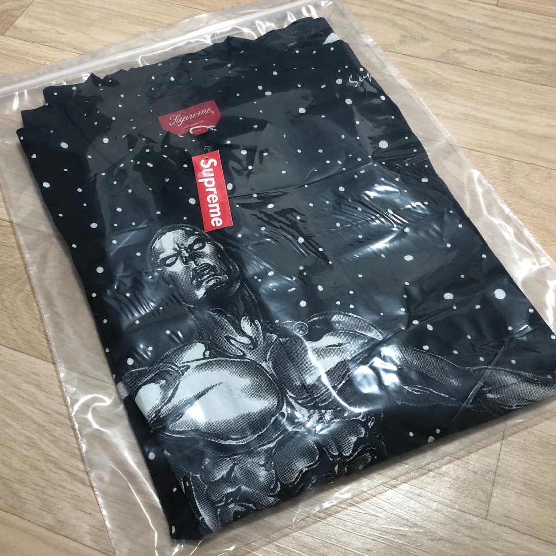 슈프림 실버 서퍼 숏슬리브 셔츠 블랙 L 상품이미지3