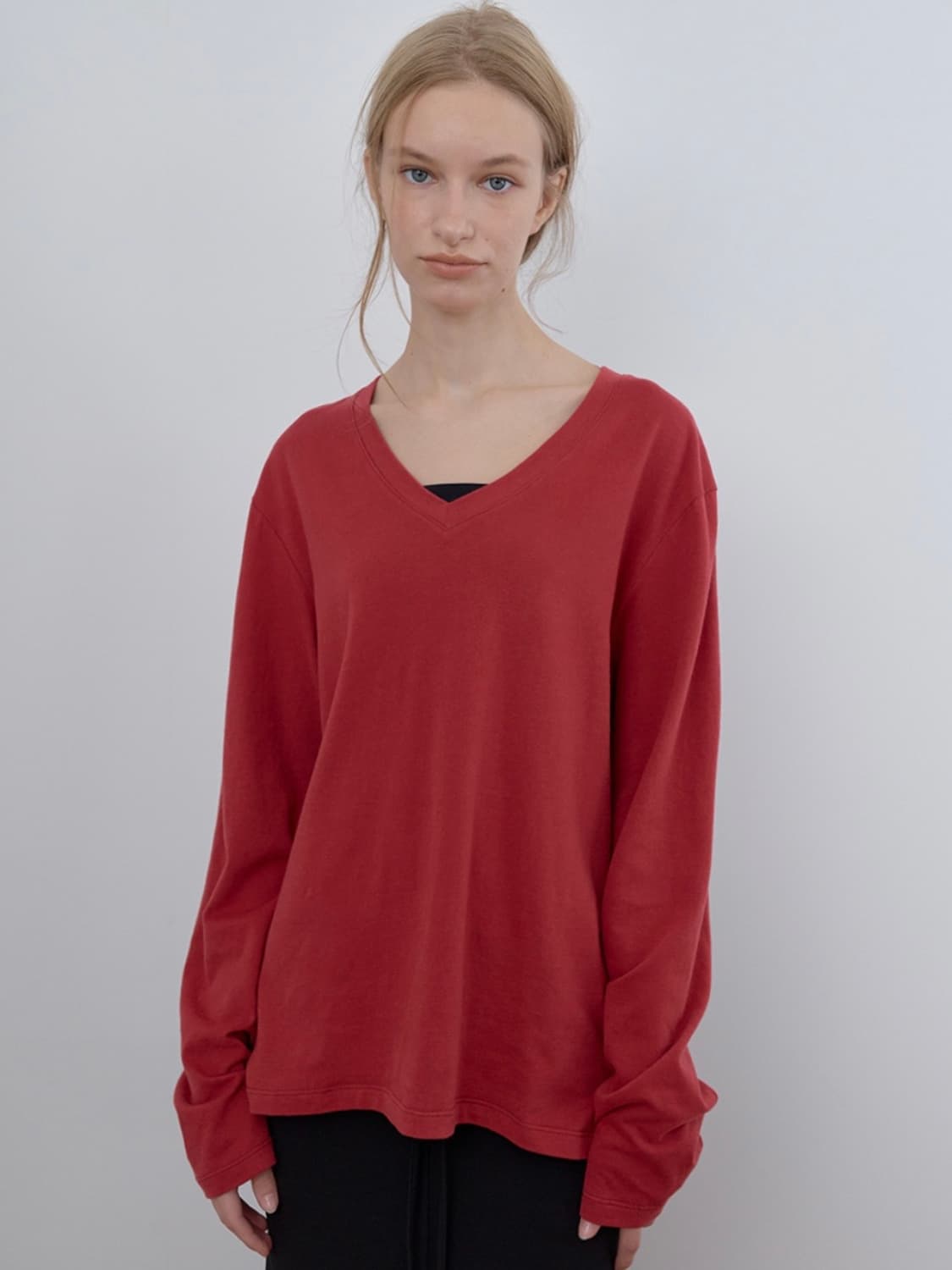 Cacele WOOL V-NECK LONG SLEEVE, RED 상품이미지1