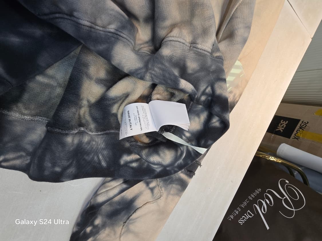 새상품 Off-White MODERN 타이 다이 후드티 상품이미지8