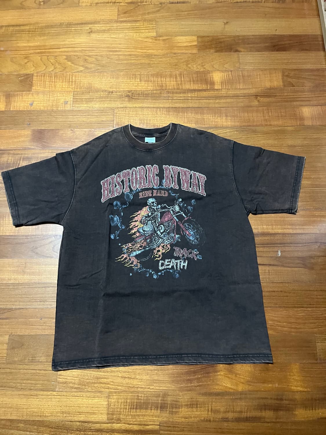 아웃스탠딩 MOT Death Track 반팔 티셔츠 상품이미지2