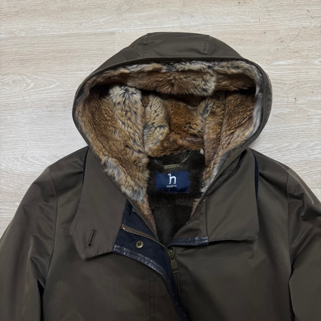 헤지스 모피안감 후드 야상 자켓 상품이미지2
