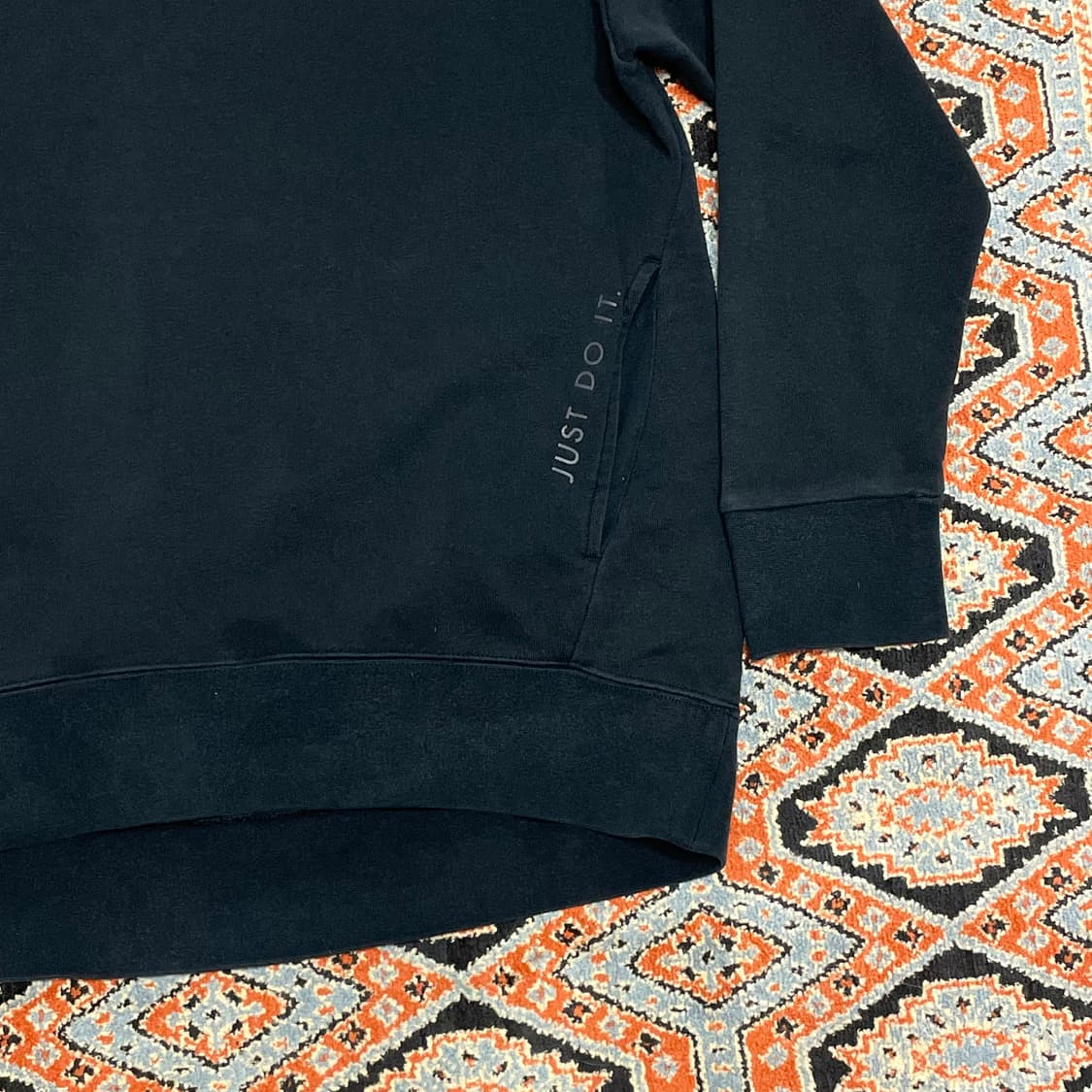 나이키 저스트두잇 블랙 맨투맨 티셔츠 여성L 상품이미지2