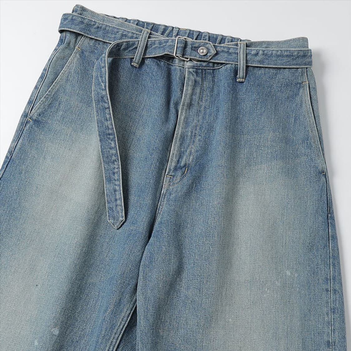 Yoko Sakamoto 요코 사카모토- 벨티드 트라우저 페이드 인디고 상품이미지3