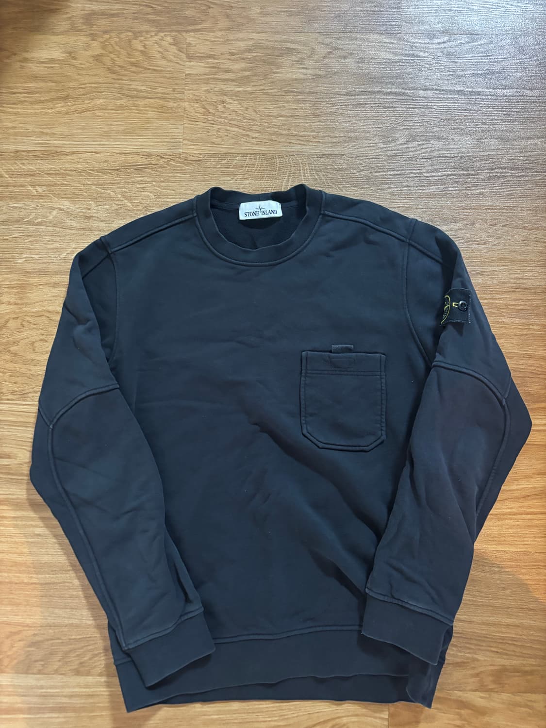 스톤아일랜드 맨투맨 L 상품이미지1