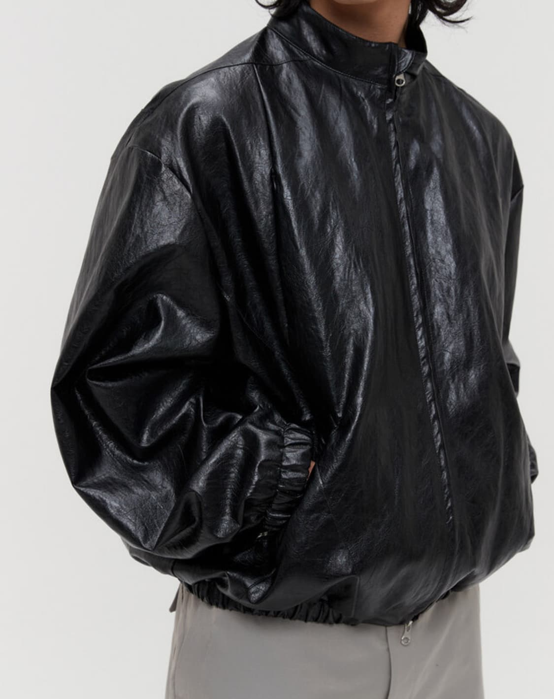 [새상품] 르마드 투톤 로우컷 밴딩 숏 자켓 블랙 상품이미지5