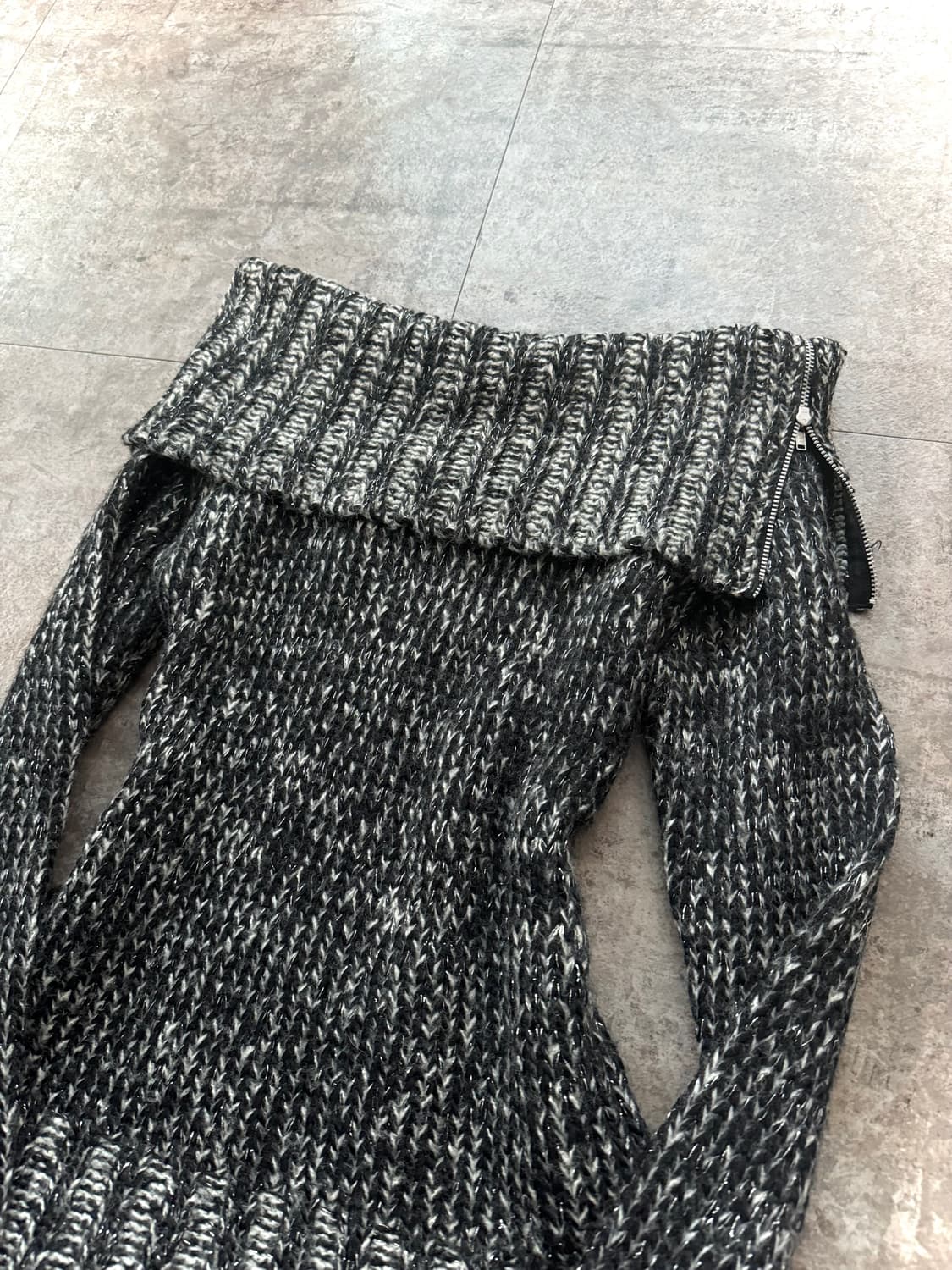 넥 지퍼 오프숄더 니트 울 쇼츠 2pcs SET 상품이미지5