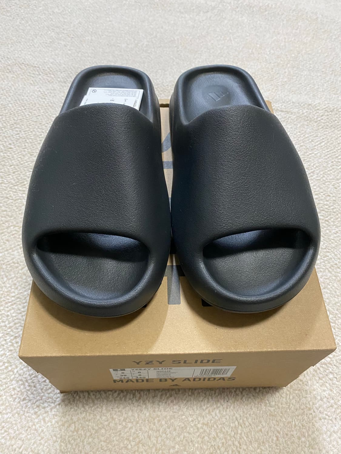 아디다스 이지 슬라이드 오닉스 상품이미지1