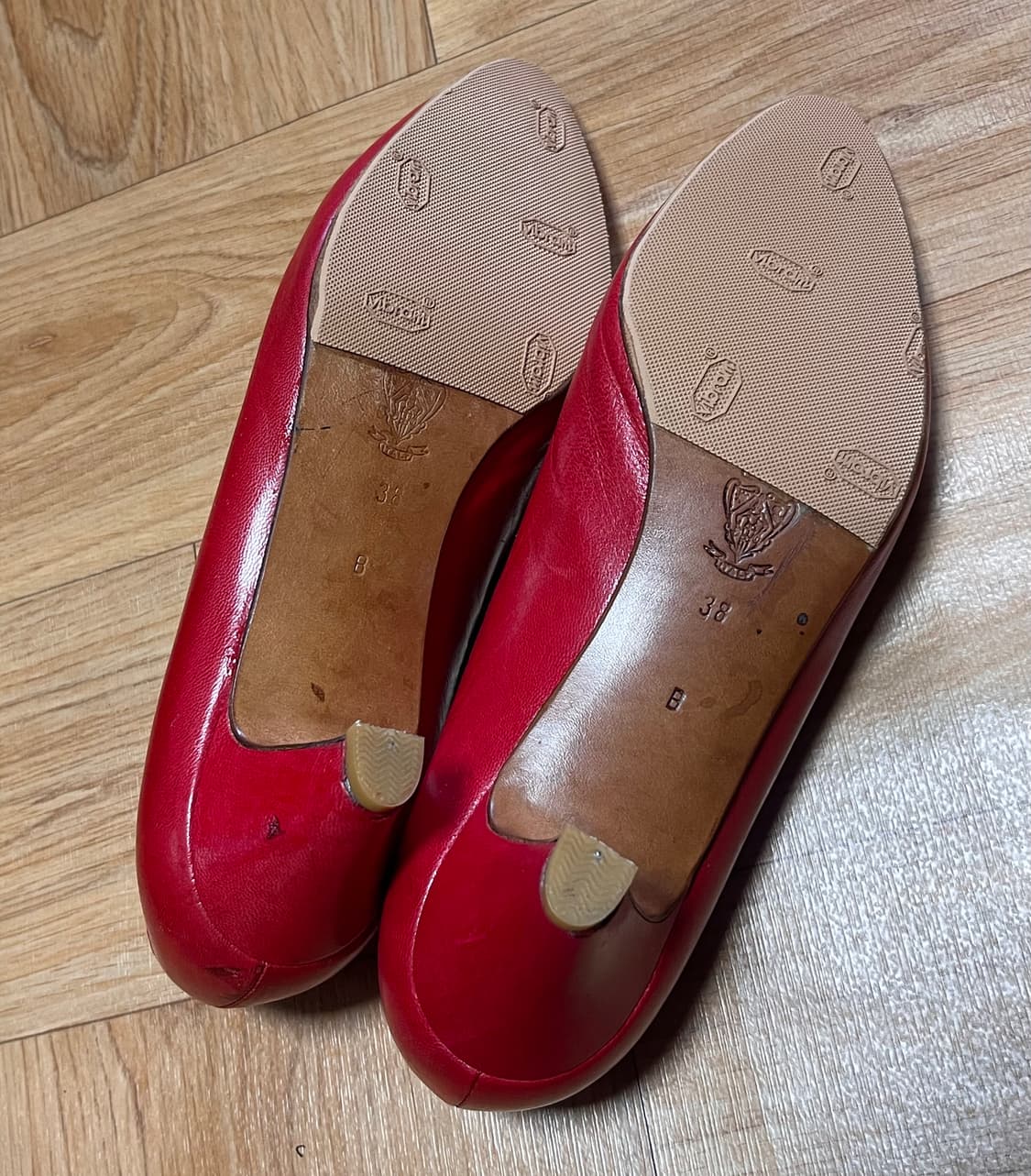 구찌 빈티지 레트로 80s 레드 키튼힐 38 상품이미지8