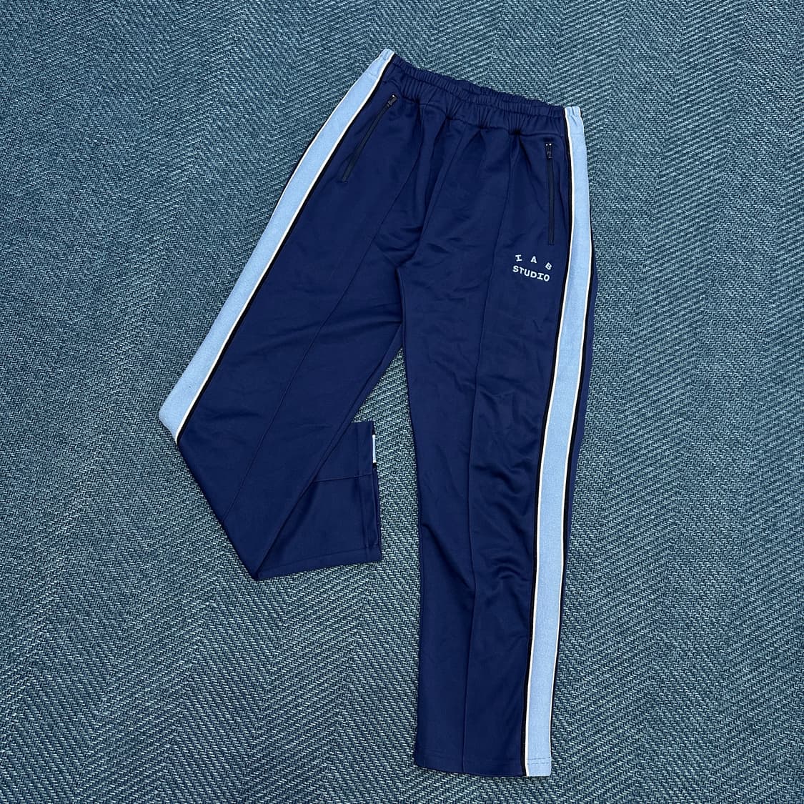 [M] 아이앱스튜디오 트랙 팬츠 상품이미지1