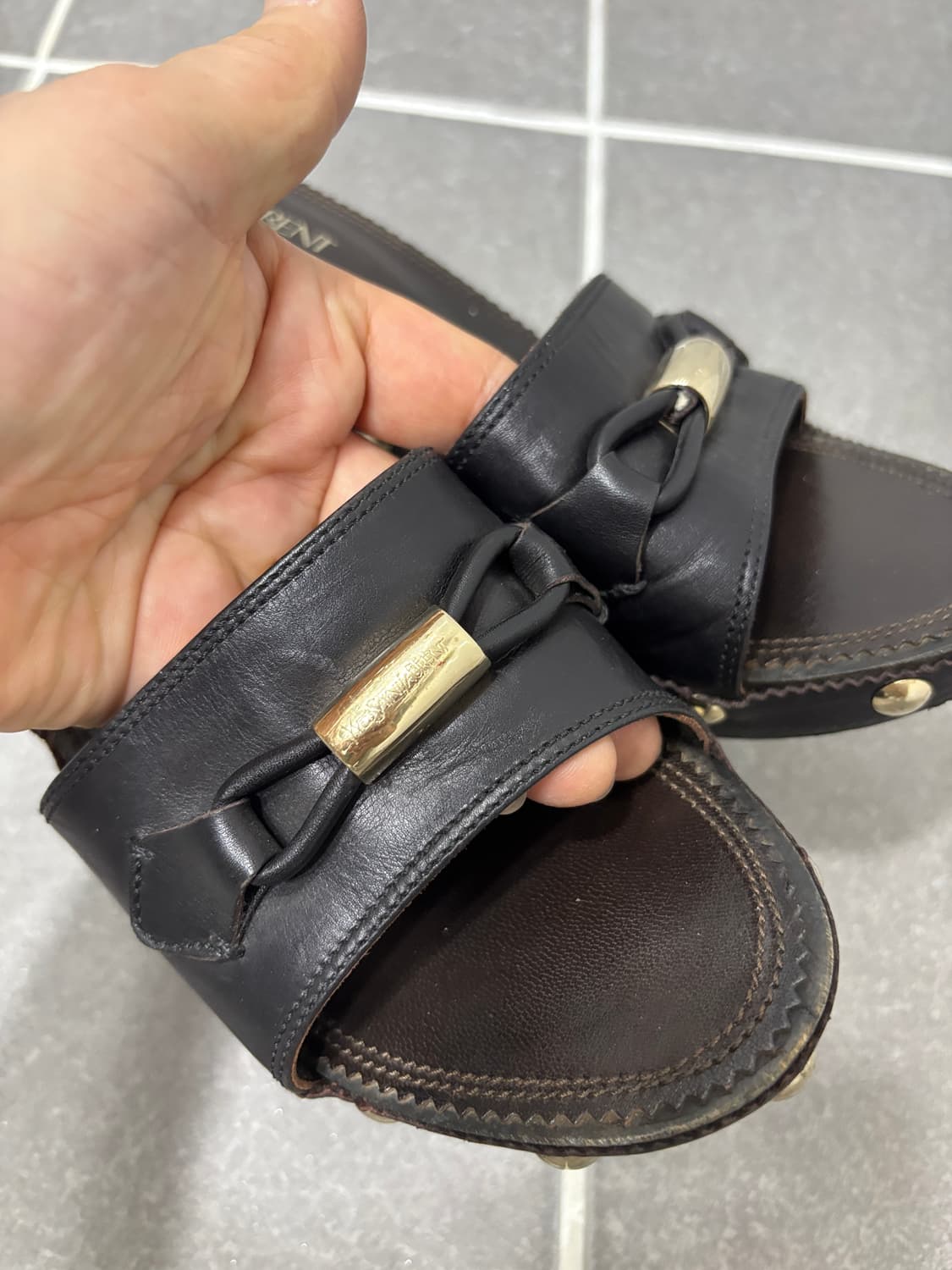 정품) 생로랑 뮬 상품이미지3