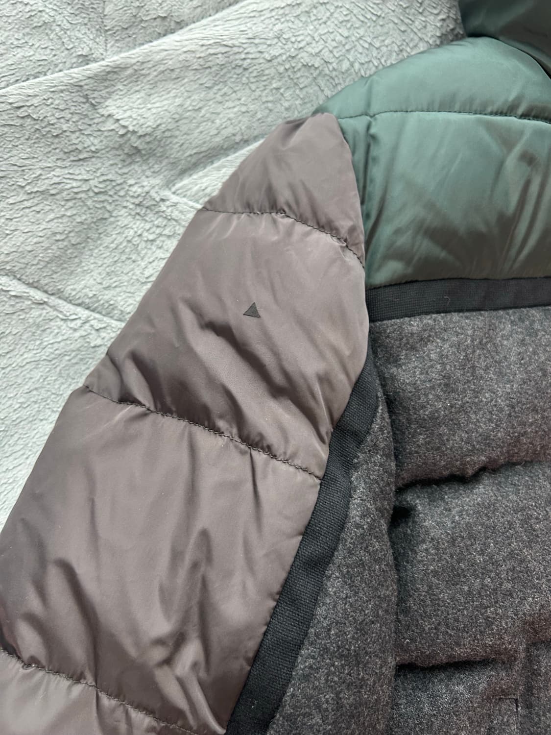 정품 몽클레어 패딩 상품이미지9