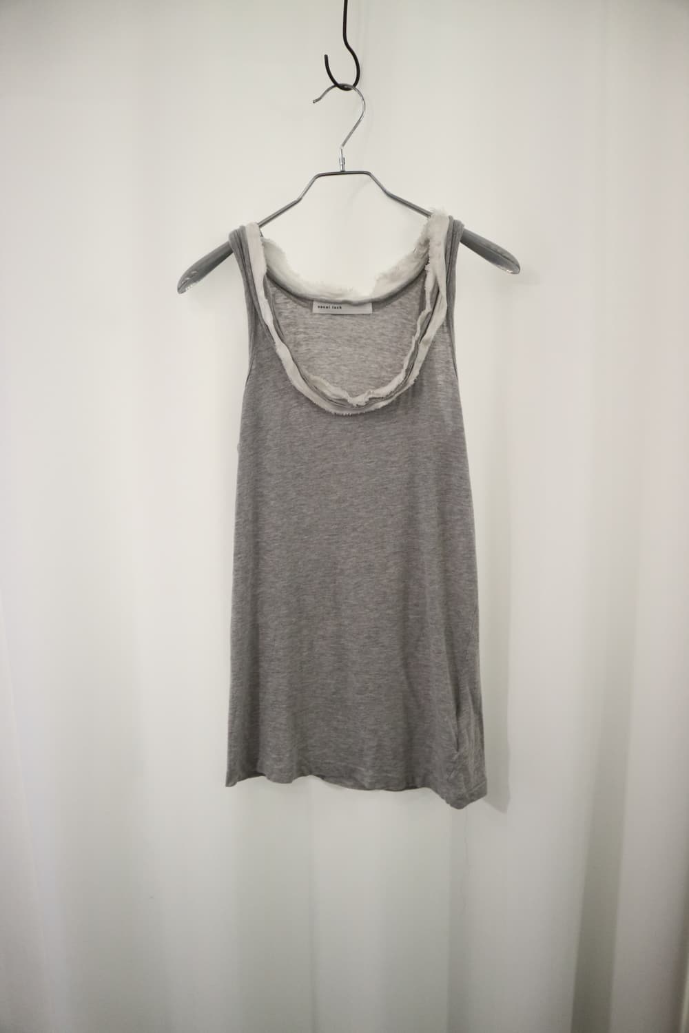 Sacai Luck sleeveless 상품이미지1