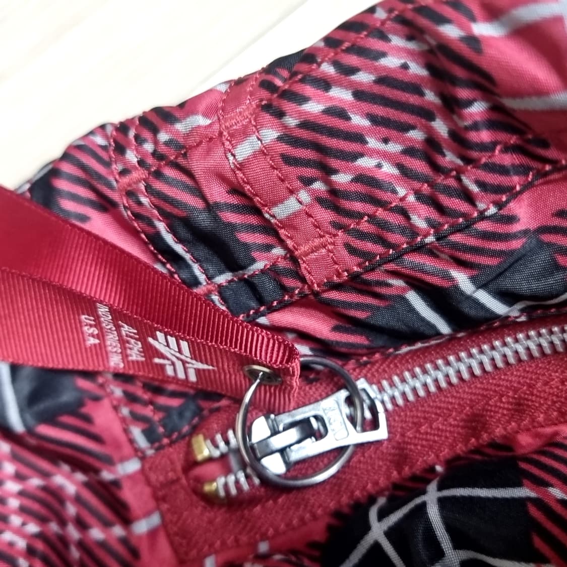 알파 ma-1 레드 체크 봄버 자켓(100) 상품이미지4