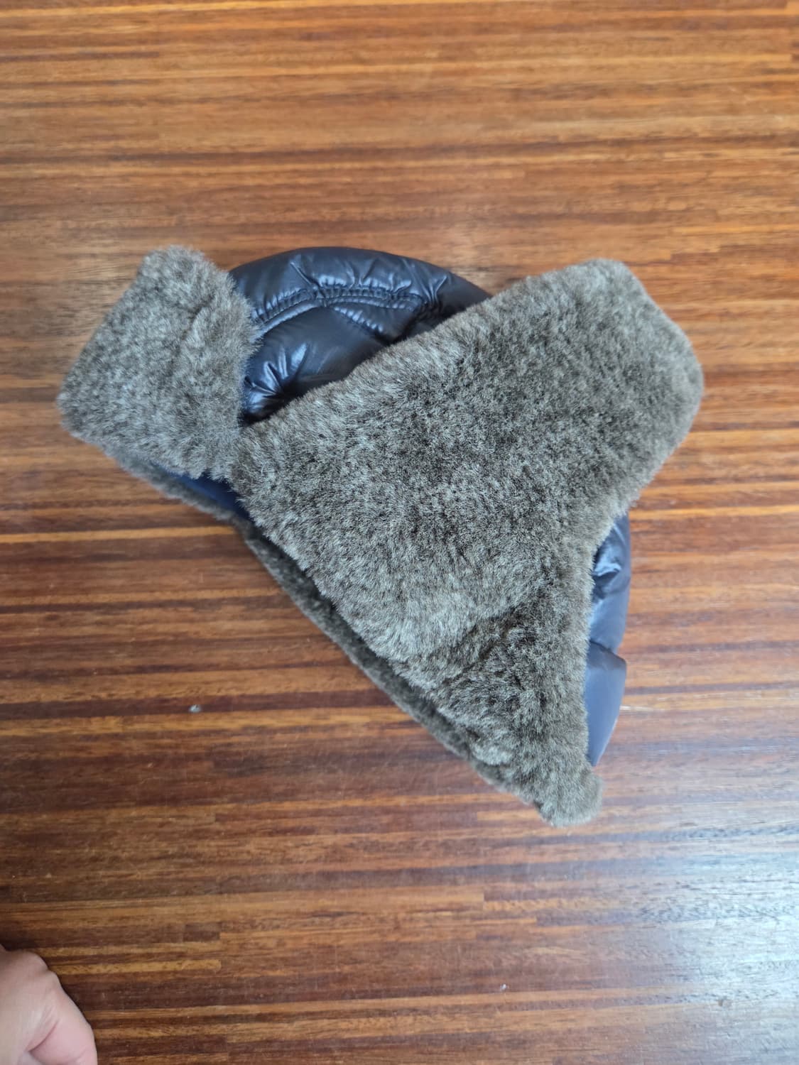 몽벨 구스다운 트루퍼 귀달이 플리스 패딩모자 m 상품이미지7