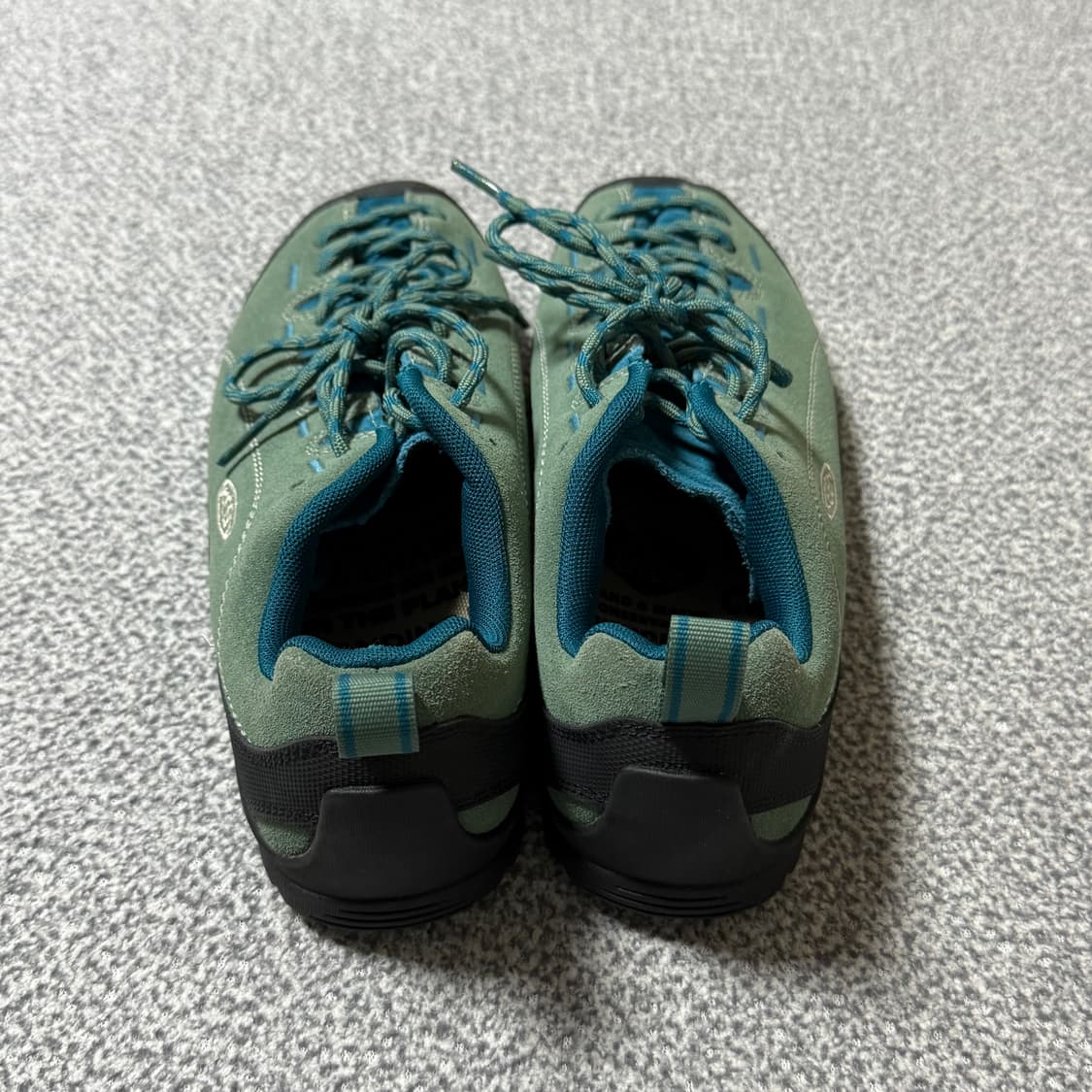 [정가 14만원] KEEN 재스퍼 255 상품이미지5