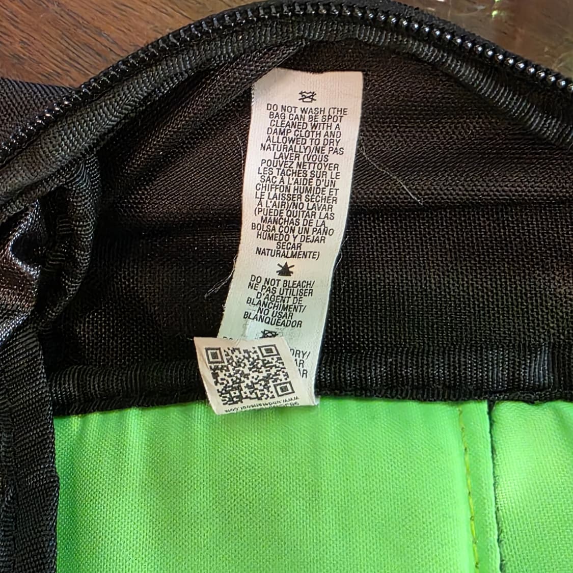 언더아머 블랙 백팩 가방 상품이미지10