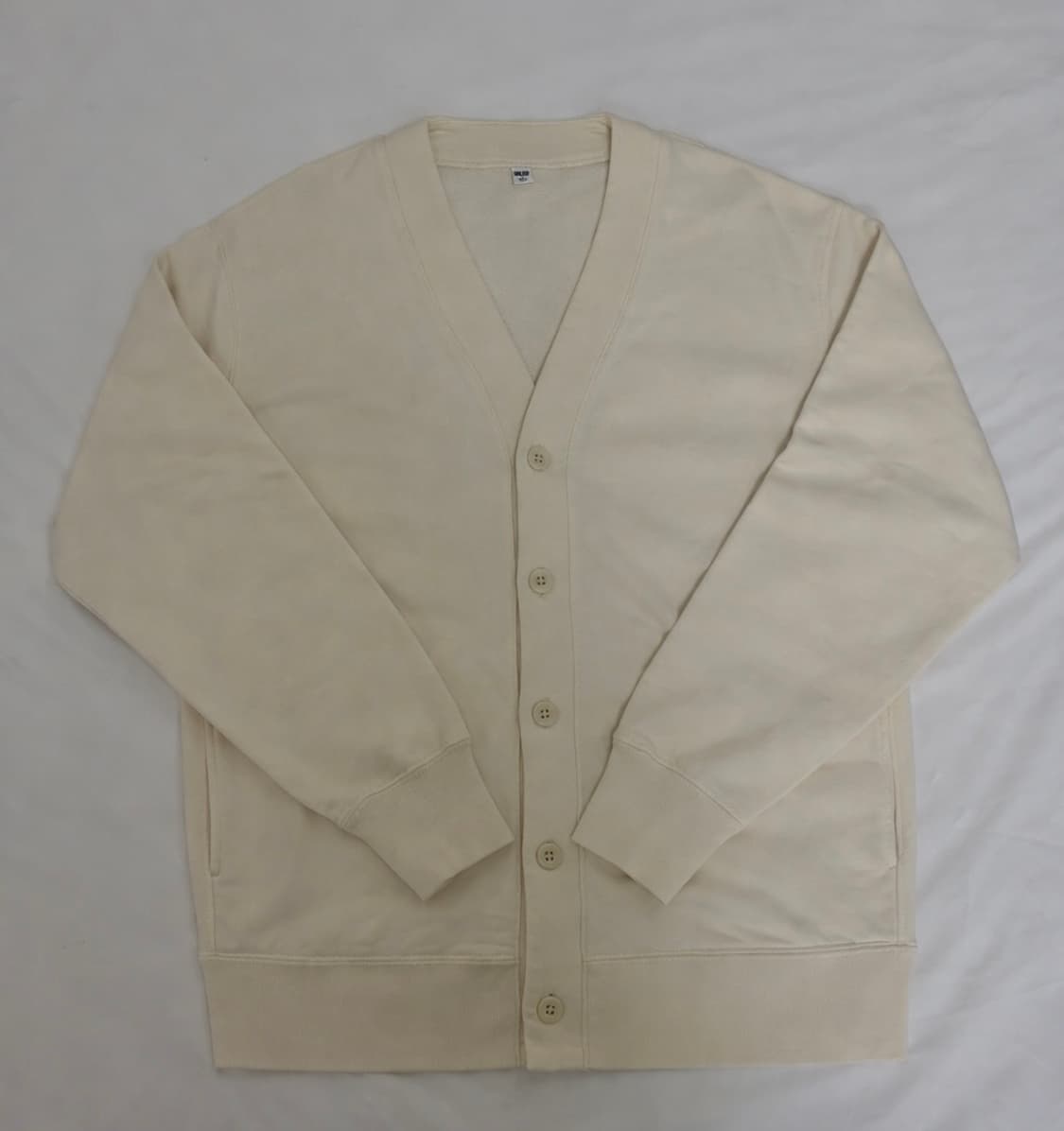새상품 유니클로 아이보리 가디건 상품이미지3