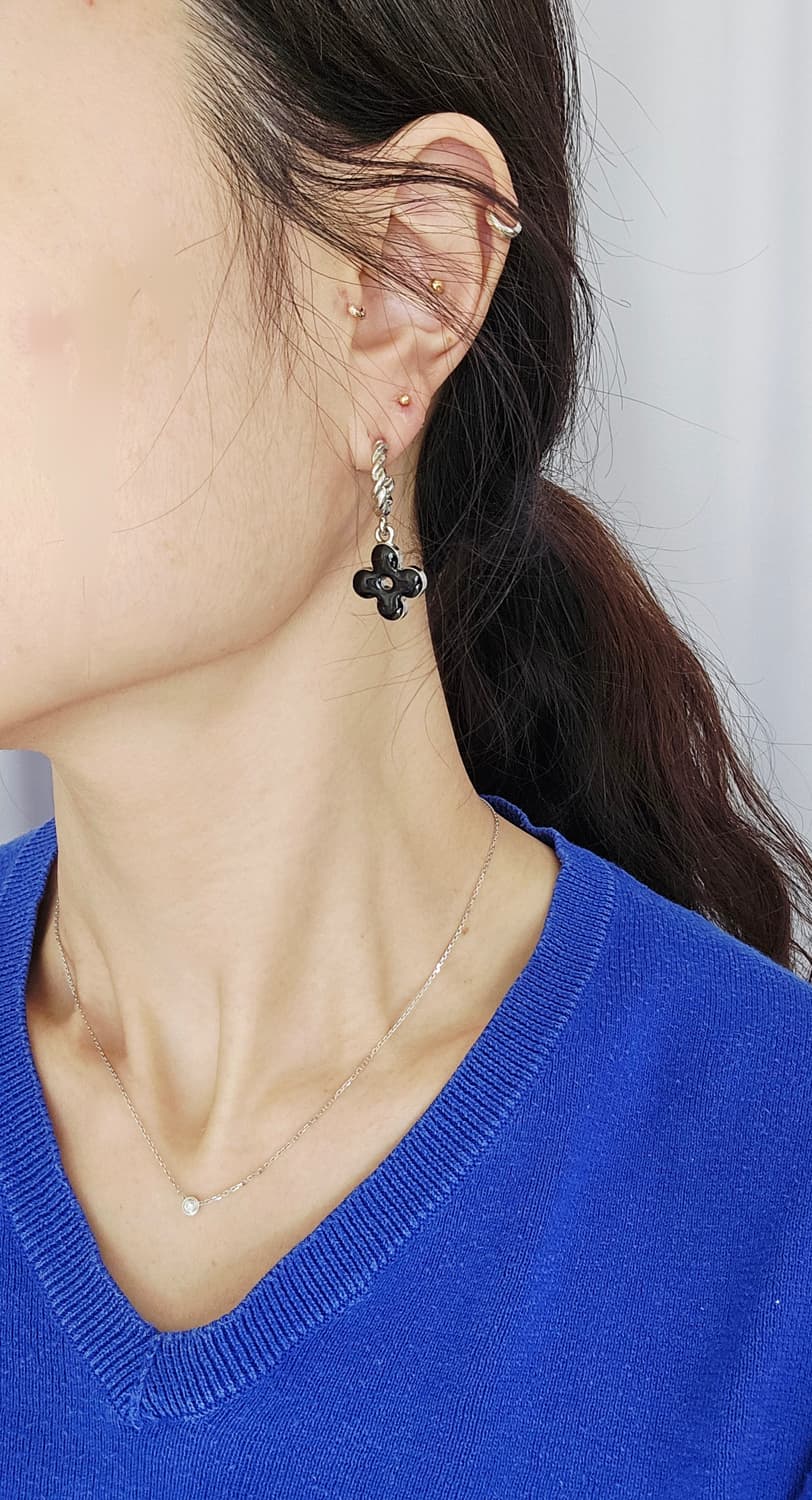 루이비통 스위트 모노그램 후프 귀걸이( 3링세트) [정품/풀박스] 상품이미지8