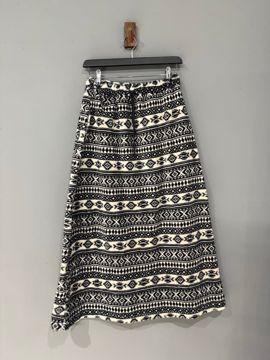 pattern detail fleece long skirt 상품이미지5