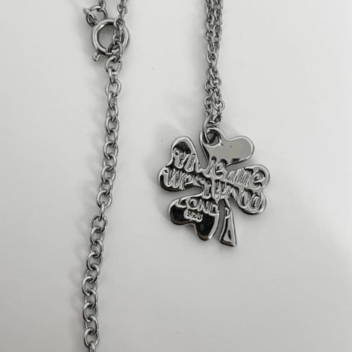 (최저가) 비비안웨스트우드 클로버 모니아 MOUNIA 목걸이 상품이미지3