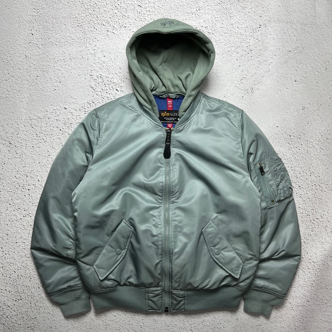 Alpha Industries MA-1 Natus Jacket 상품이미지2