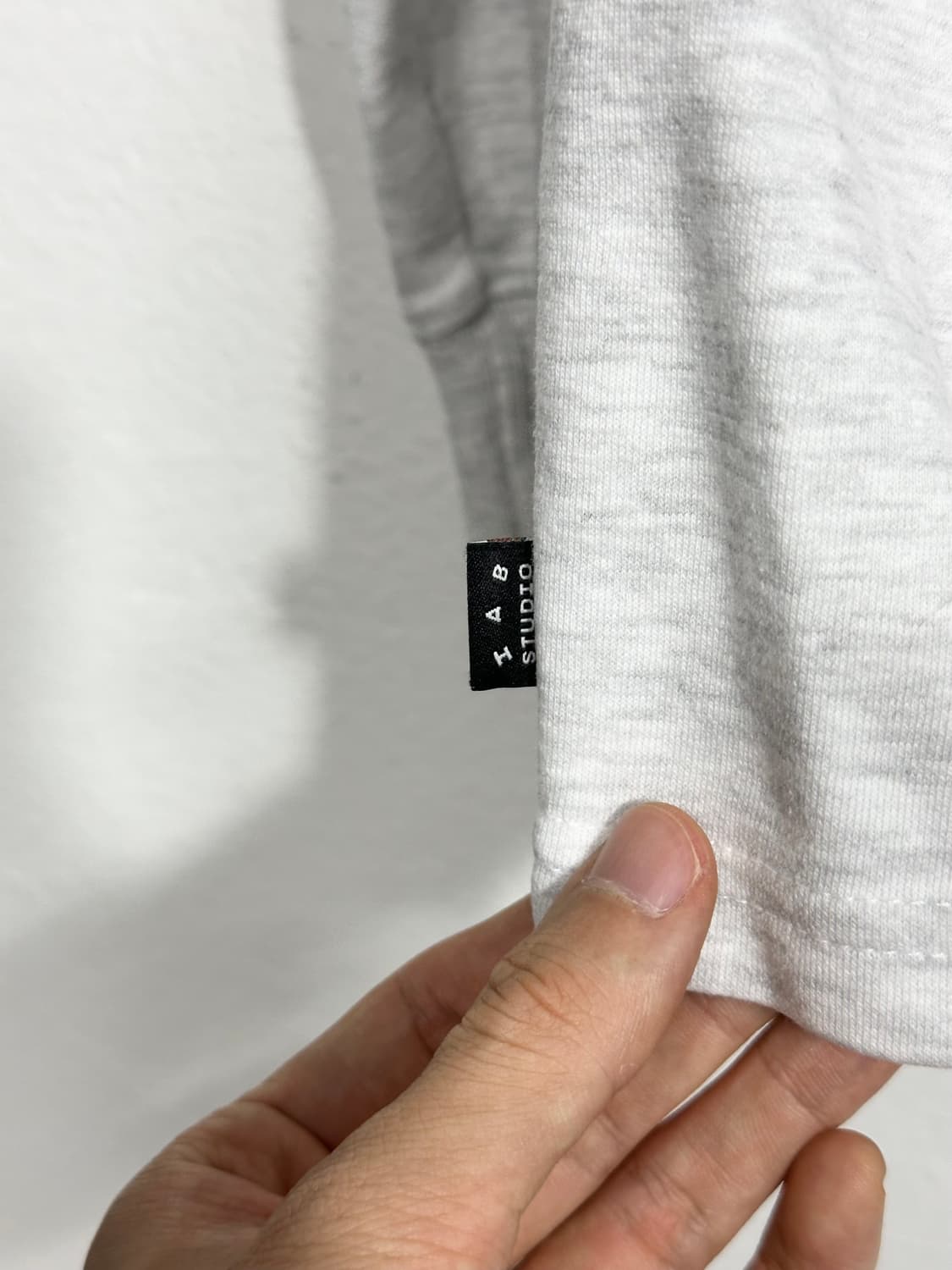 아이앱스튜디오 롱슬리브 라이트그레이 M 상품이미지4