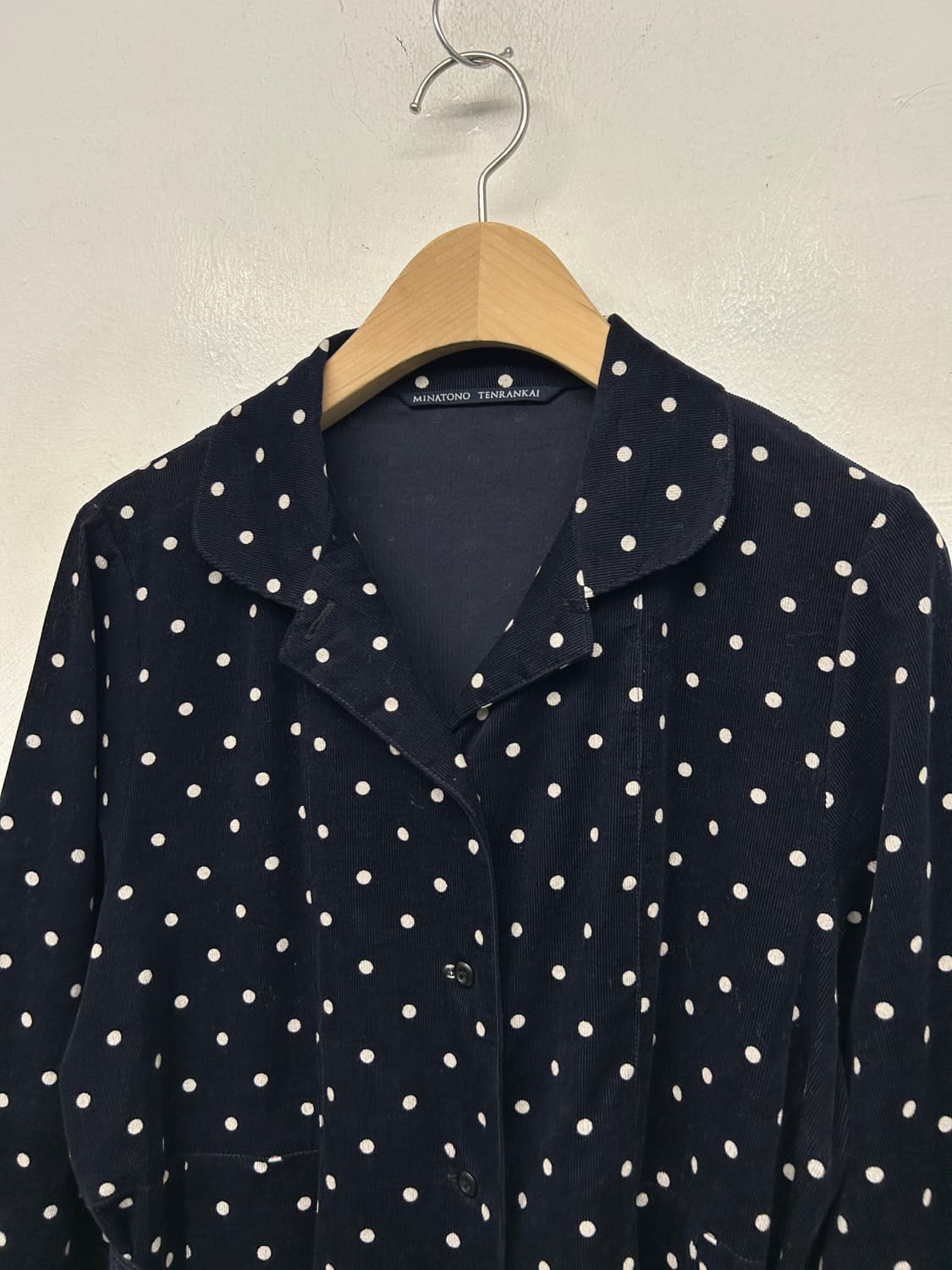 MINATONO TENRANKAI 코듀로이 도트 원피스 상품이미지2