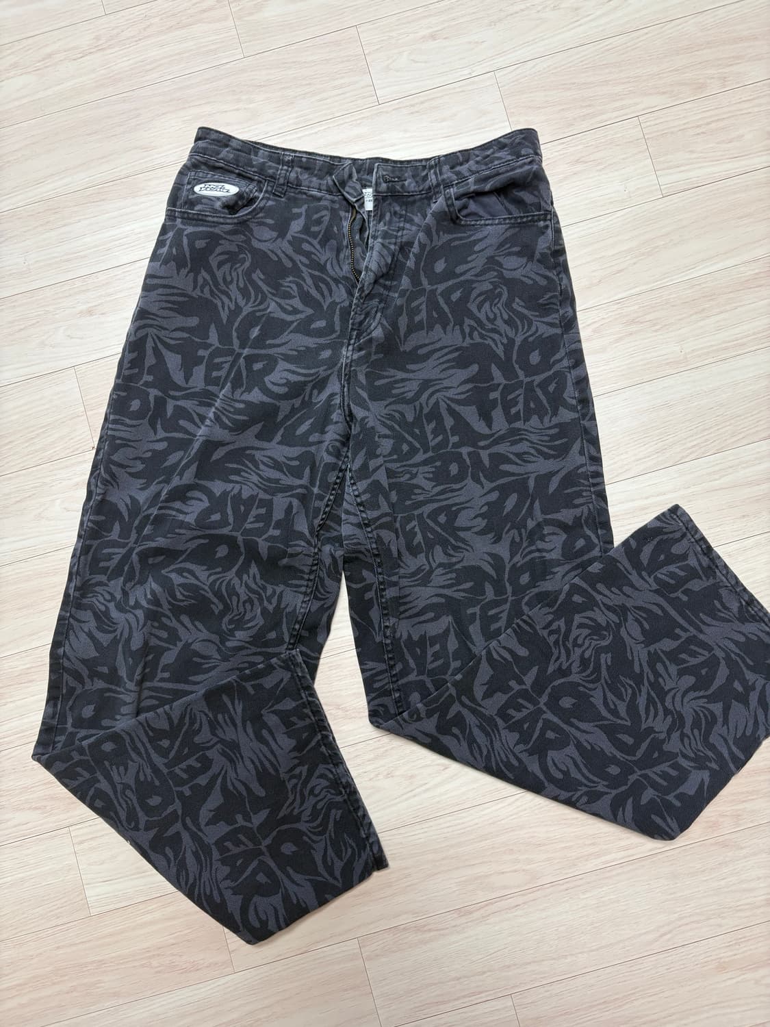 H&M no fear 콜라보 데님팬츠 상품이미지1