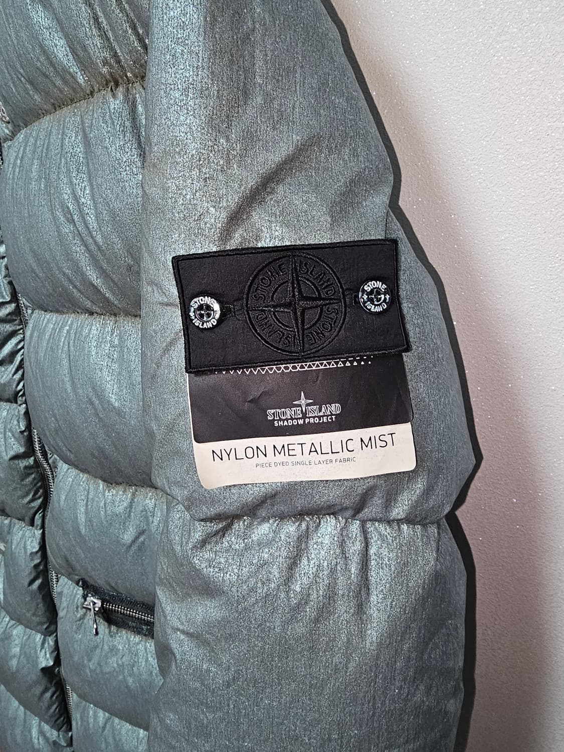 스톤아일랜드 쉐도우프로젝트 나일론 메탈릭 미스트 패딩 상품이미지3