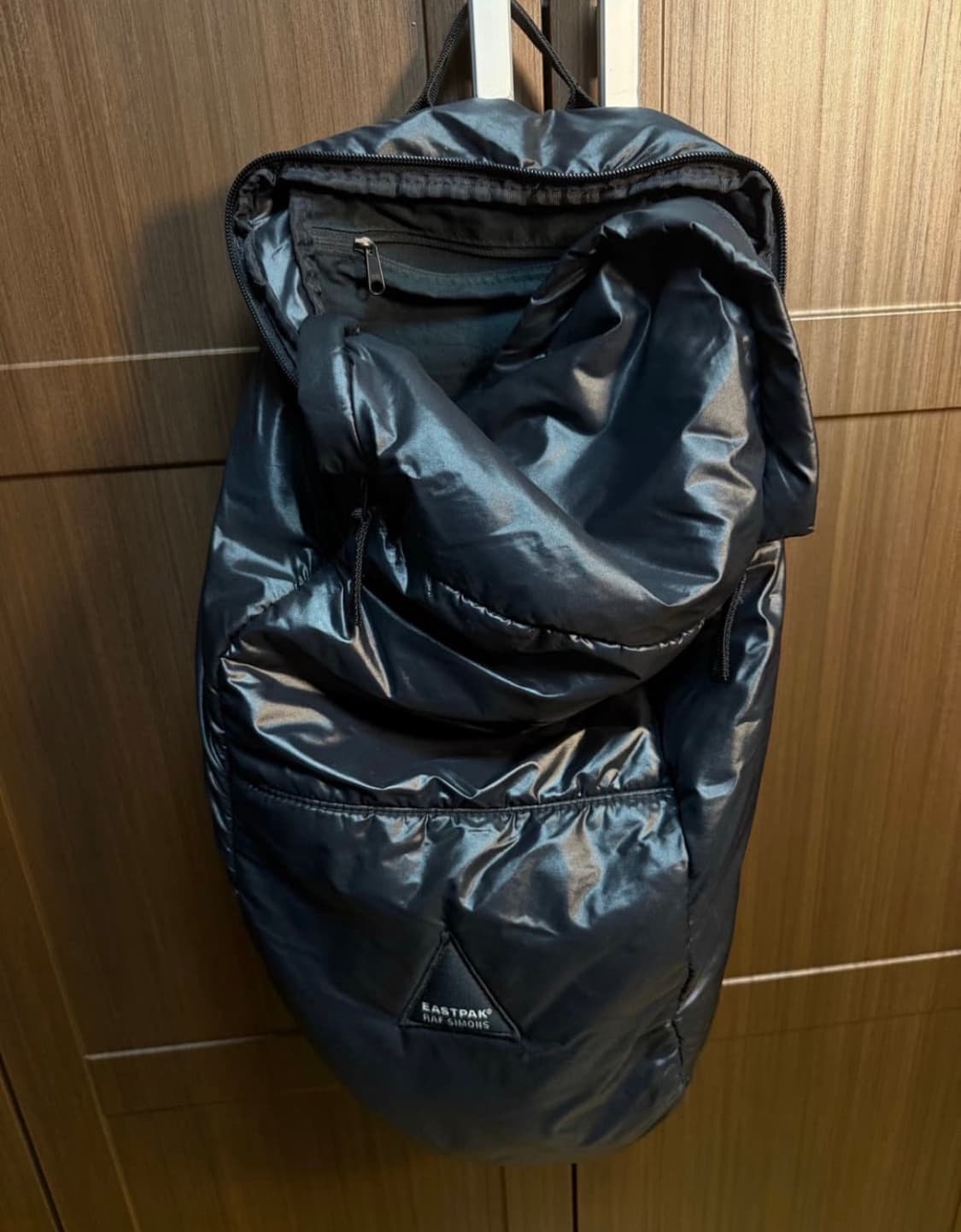 08aw 라프시몬스 이스트팩 백팩 상품이미지2