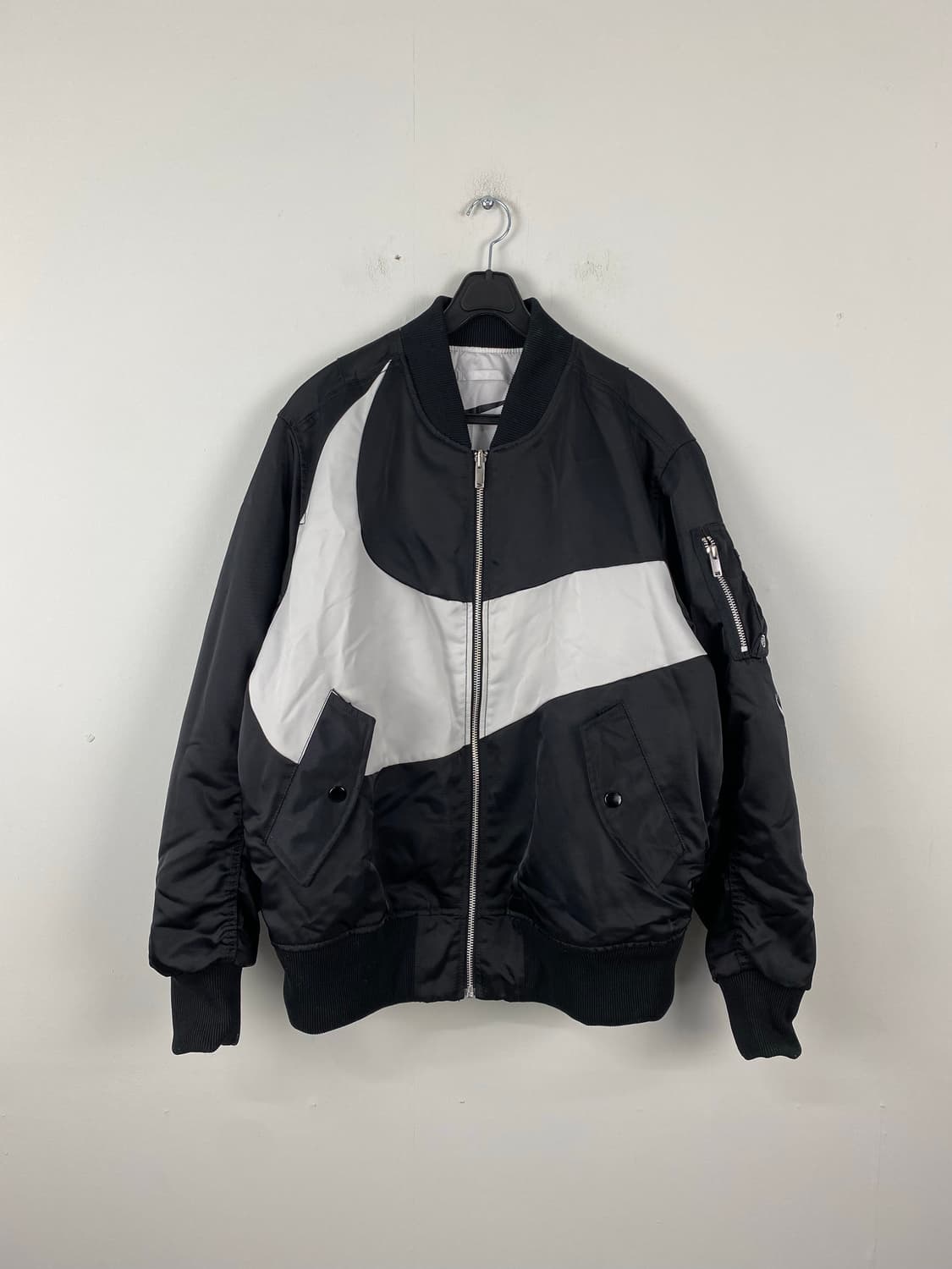 나이키 NSW 스우시 써마핏 리버시블 봄버 자켓 L 상품이미지1