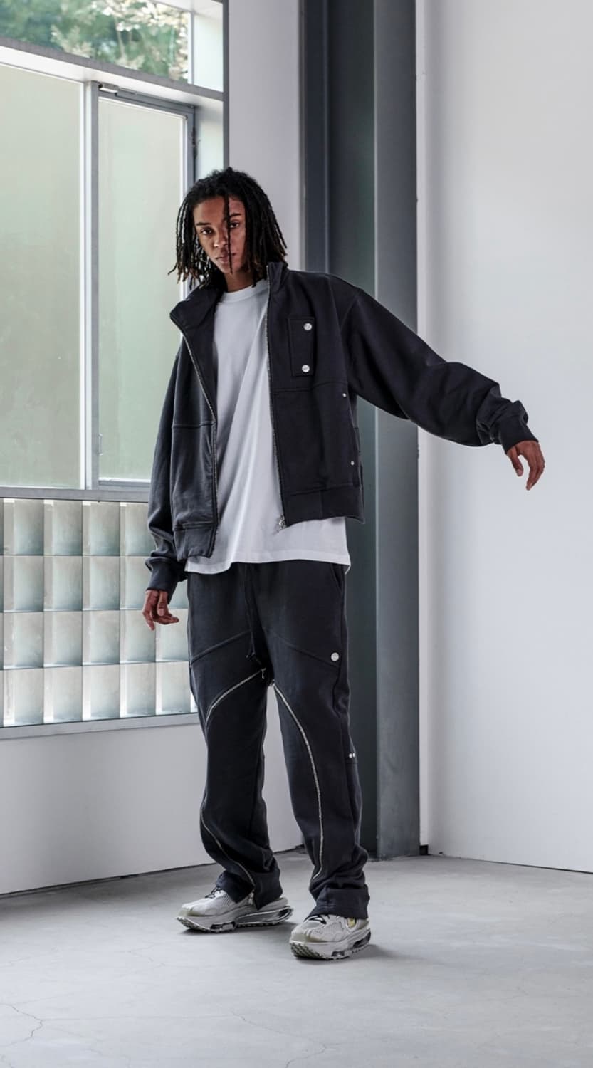 [L] 로어링가드 오블리크 지퍼 헤비 웨이트 팬츠 블랙 상품이미지9